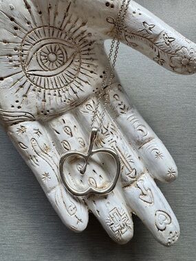 Elsa Peretti Apple Pendant Necklace Tiffany & Co. Sterling Silver Rare Design